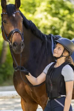 * Elena Naisten Kevyt Toppatakki