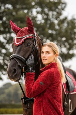 Outlet * Geneva Korvahuppu Merlot Wine Red