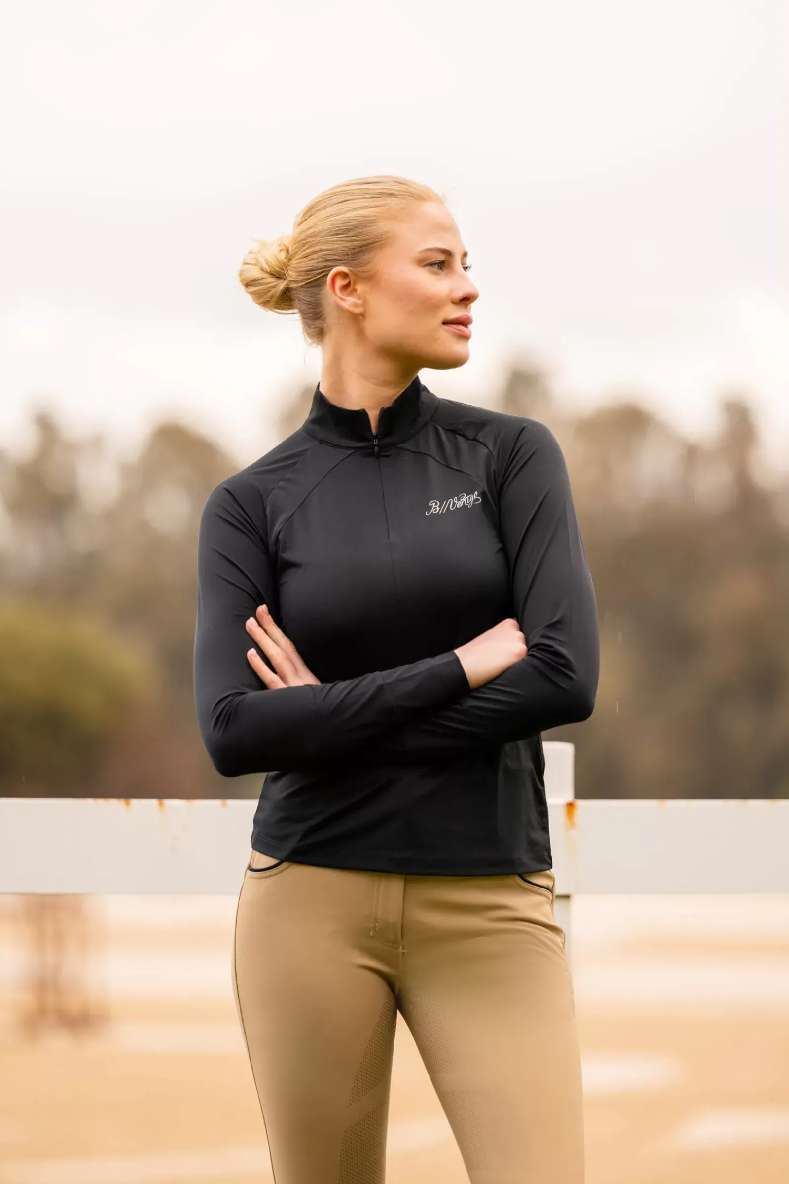 * Shelly Naisten Ratsastustoppatakki