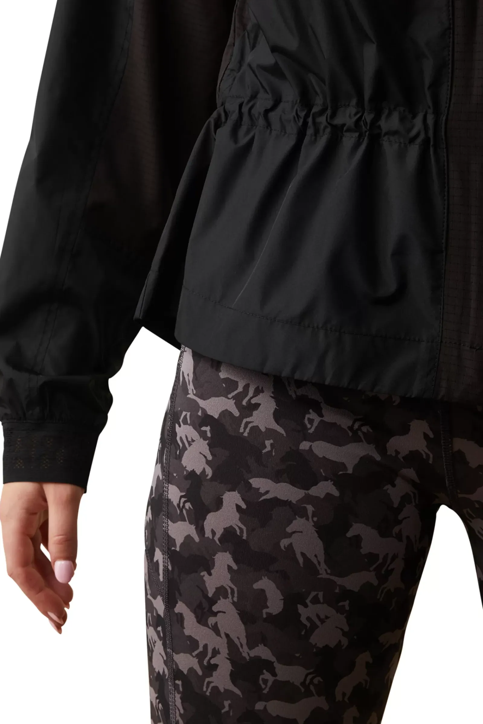 * Sylvia Naisten Pitkahihainen Kilpailupaita Pitsilla