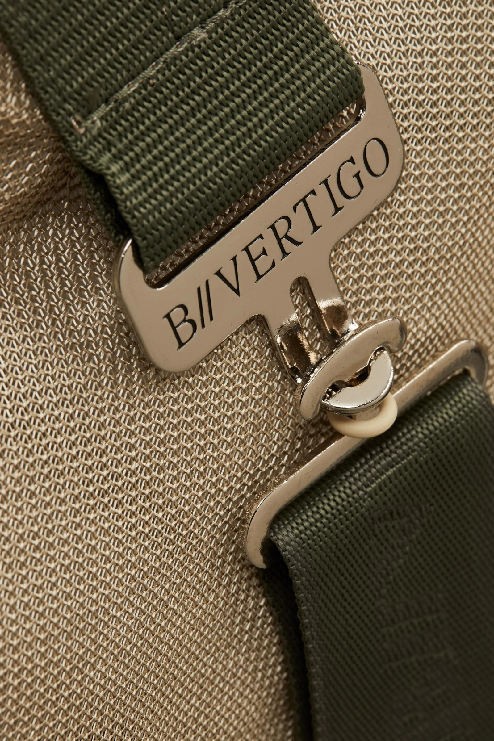 New bvertigo B Vertigo Jordan Combi Mesh Ulkoloimi Irrotettavalla Kaulakappaleella Wild Grass Green