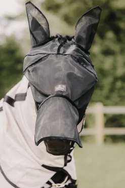 Best kentucky Horsewear Classic Karpasmaski Korvilla Ja Turpasuojalla Black