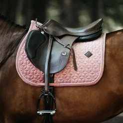 Clearance kentucky Horsewear Saddle Pad Velvet Jumping -Esteratsastussatulahuopa Aurora Pink